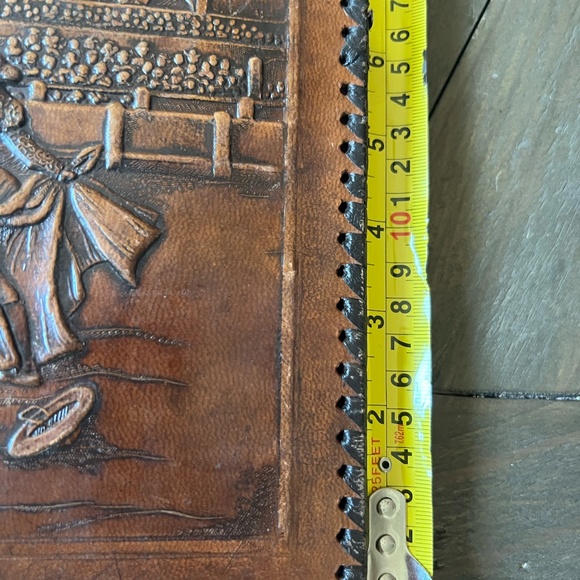 Autograph Book - Picture 8 of 8